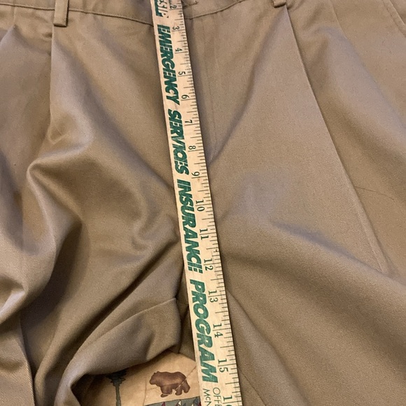 Izod mens chino pants 100% cotton tan cuffed non wrinkle 36x32 - Picture 8 of 8